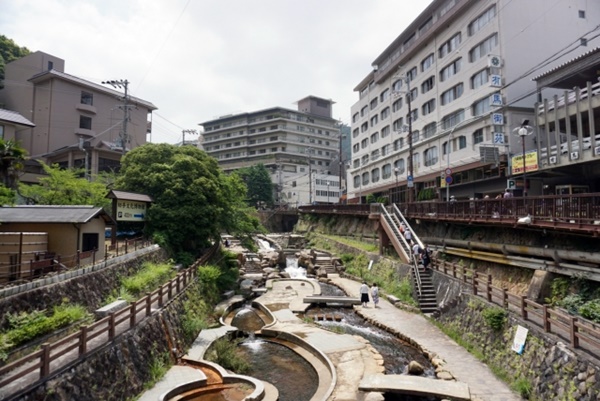 JR西日本の周遊乗り放題切符「神戸・姫路デジタルパス」で有馬温泉へも。