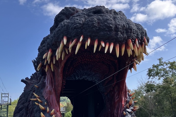 大阪・神戸から淡路ニジゲンノモリへ『ゴジラ迎撃作戦』直行バスセット券の内容、値段、発売期間、購入方法