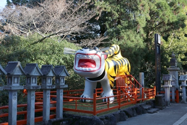 神戸方面から信貴山へお得にアクセスできる阪神電車「信貴山寅年〈福招き〉きっぷ」の内容、値段、発売期間、購入方法