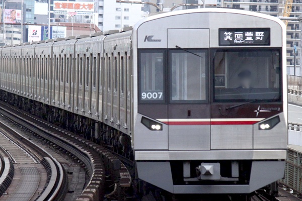 乗り放題「大阪メトロ&北大阪急行1日乗車券」の内容、値段、発売期間、購入方法