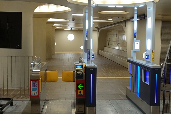 大阪メトロ、地下鉄乗り放題「30日乗車券」は顔認証改札に対応